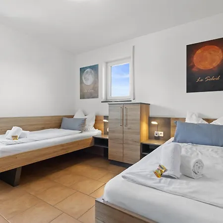 Balanced Apartments, Vollausgestatte Auf Dem Land